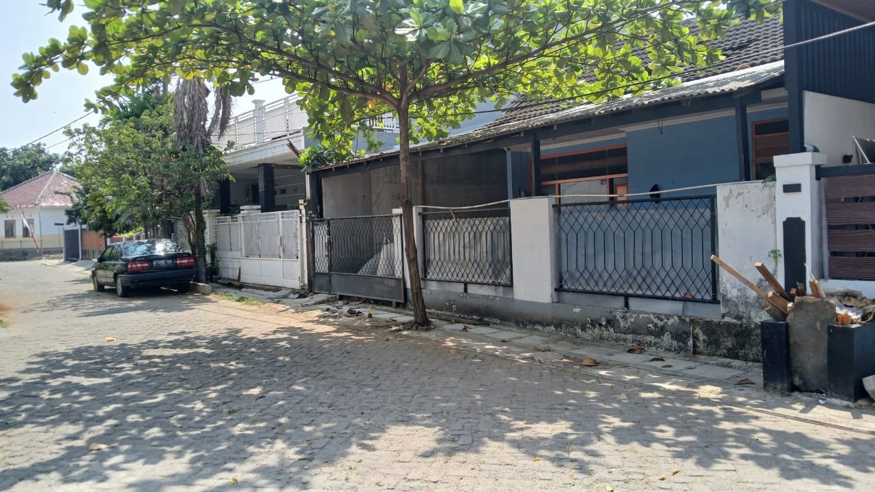 Rumah Murah dengan Tanah Luas dan Strategis @Larangan