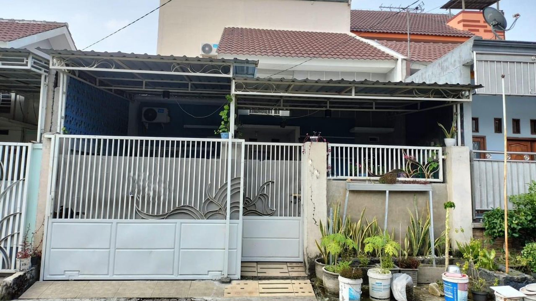 Dijual rumah 1½ lantai Full Bangunan Sidoarjo