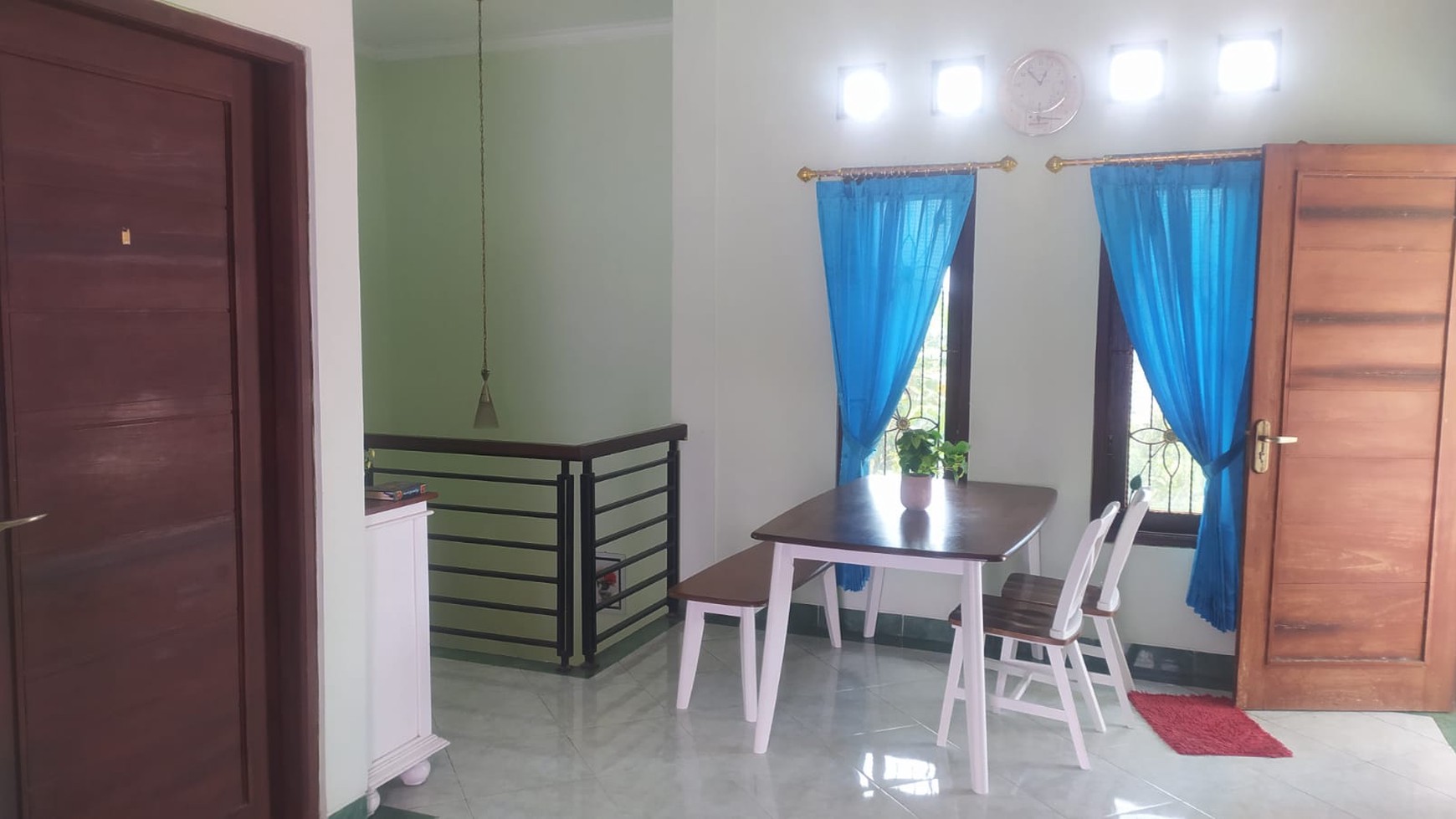 Rumah 2 Lantai Furnish Di Perumahan Royale Village Daerah Nogotirto Gamping