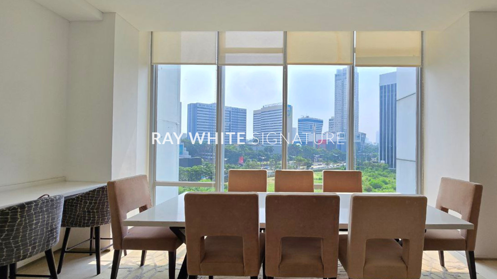 Dijual Apartemen Lantai Rendah 2bdr di Senopati Suites 2 Kebayoran Baru