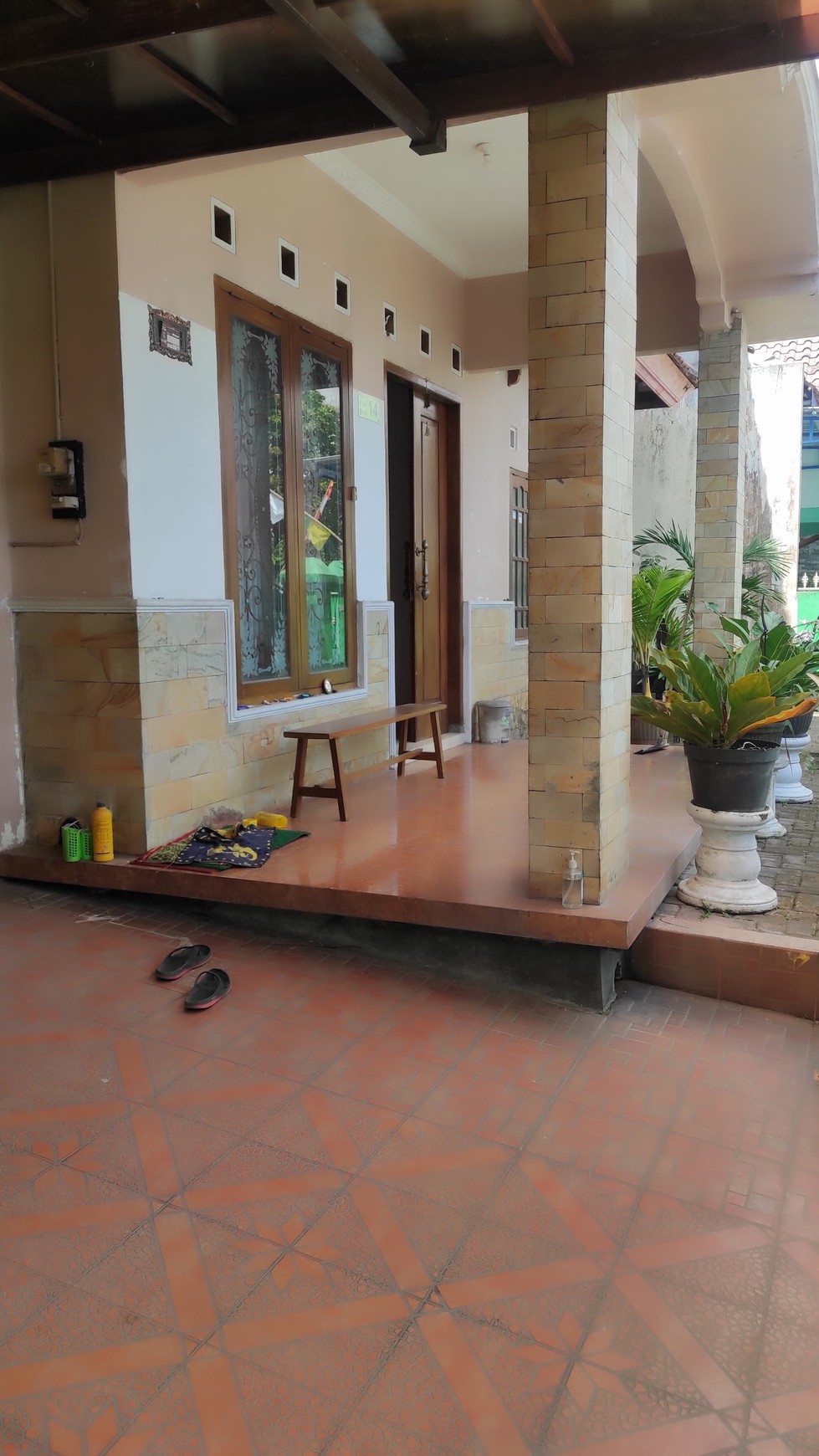 Rumah Hitung Tanah Area Cipete