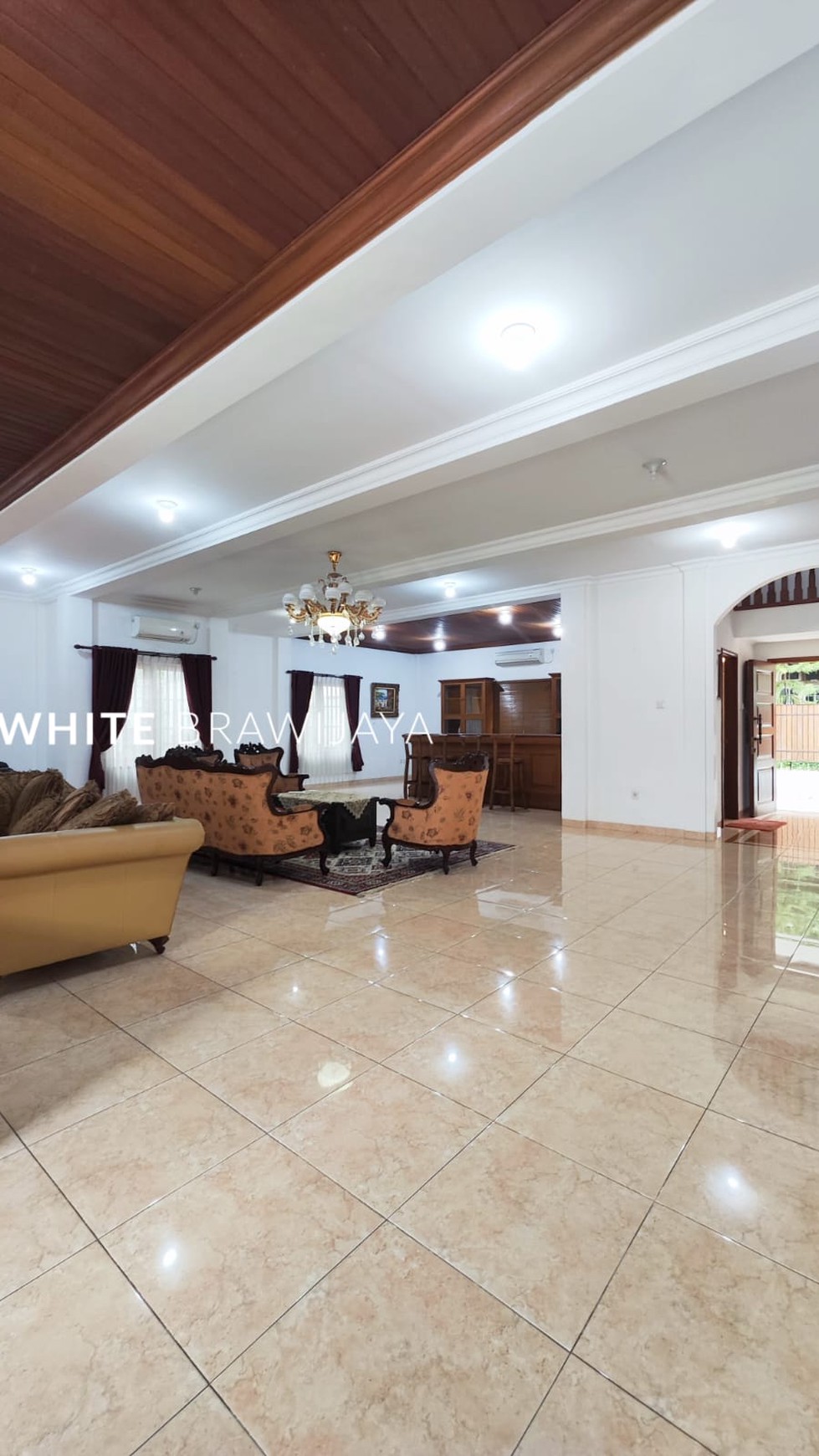 Rumah Hitung Tanah Area Cipete