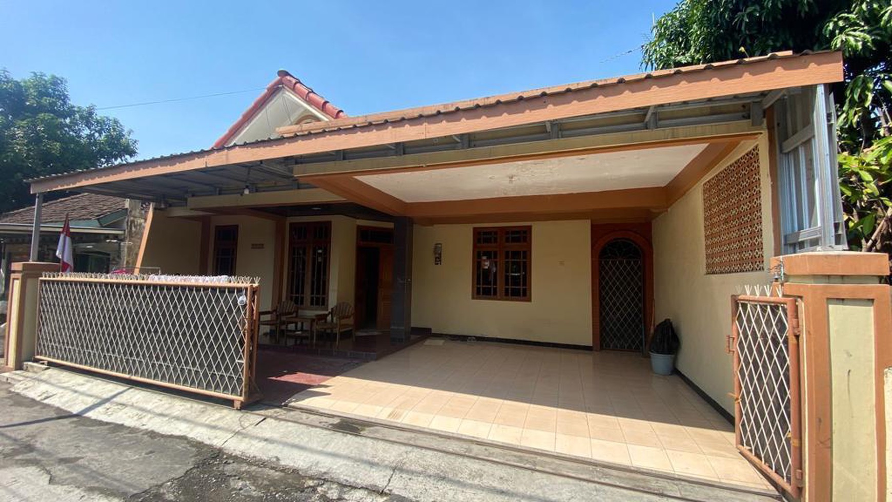 Rumah Hitung Tanah Area Cipete