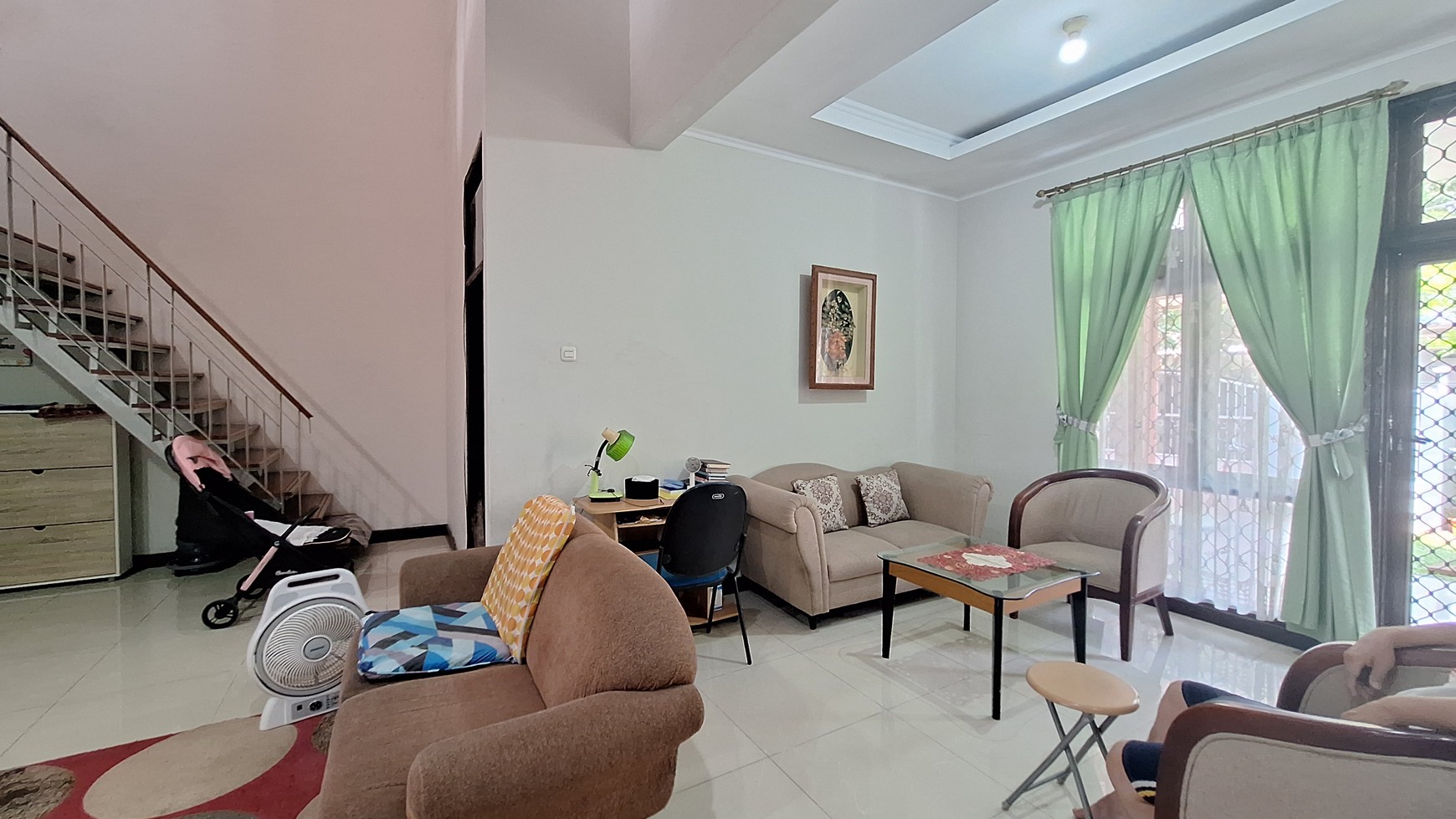 Rumah Villa Melati Mas Serpong Tangerang Selatan, Sudah Renov, Ceiling Tinggi, Taman Asri, Row Jalan Lebar