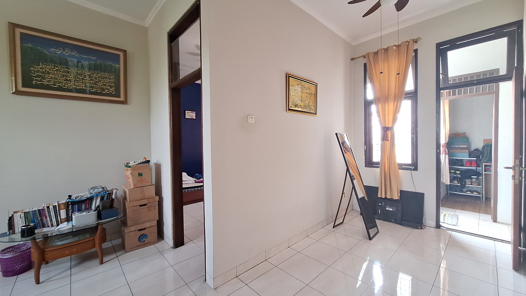 Rumah Villa Melati Mas Serpong Tangerang Selatan, Sudah Renov, Ceiling Tinggi, Taman Asri, Row Jalan Lebar