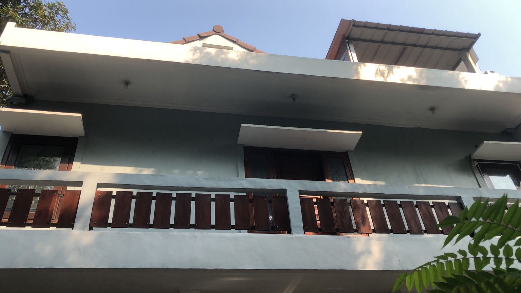 DIJUAL RUMAH INDUK DAN KOST  DEPLU RAYA PONDOK PINANG DEKAT PONDOK INDAH