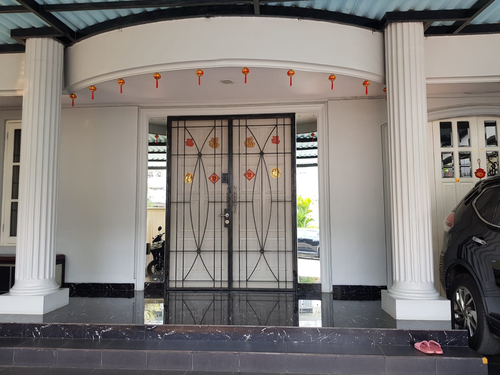 Dijual Rumah Villa Taman Meruya Jakarta Barat 