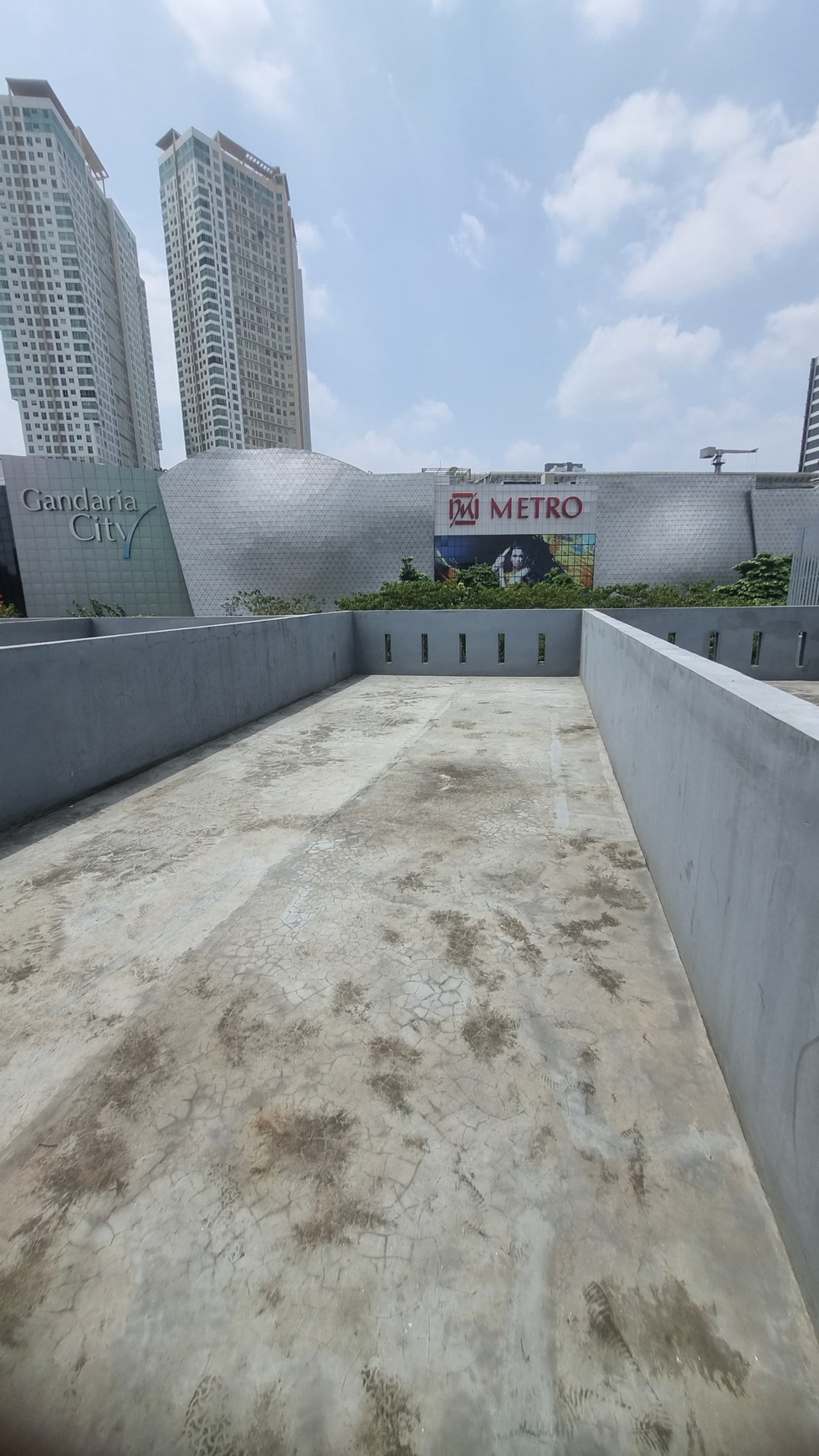 Ruko Pinggir Jalan Pondok Indah Arteri 