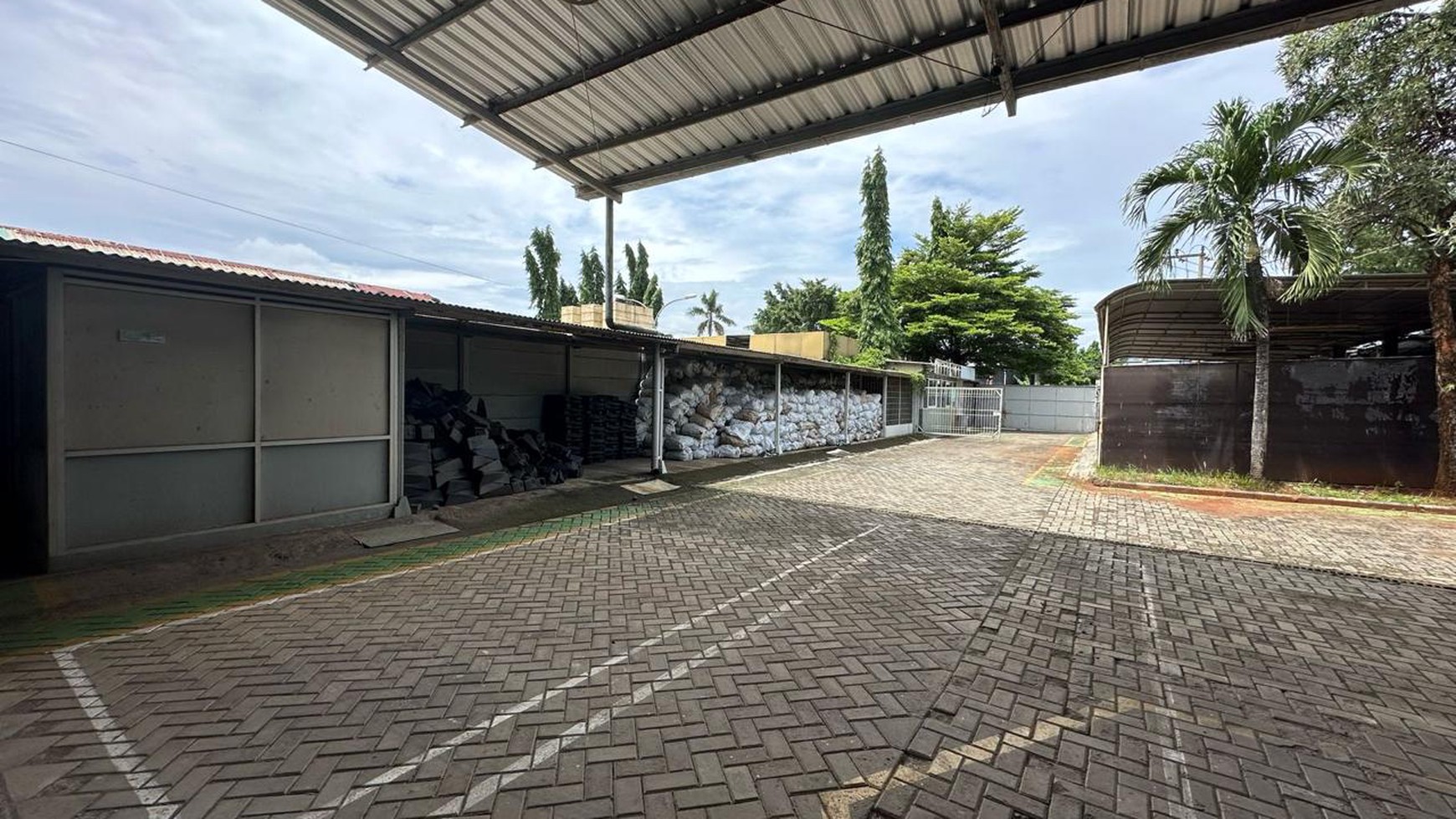 Dijual Gudang Siap Pakai dan Lokasi Strategis @Serpong