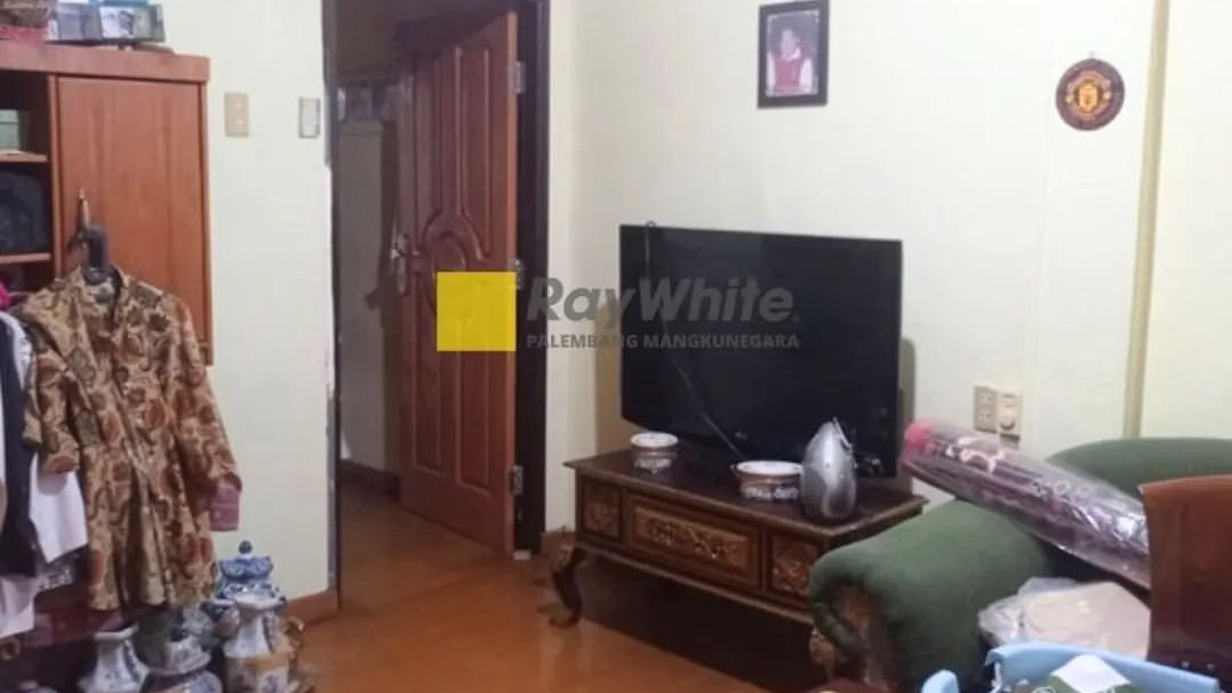 RUMAH TENGAH KOTA PALEMBANG STRATEGIS