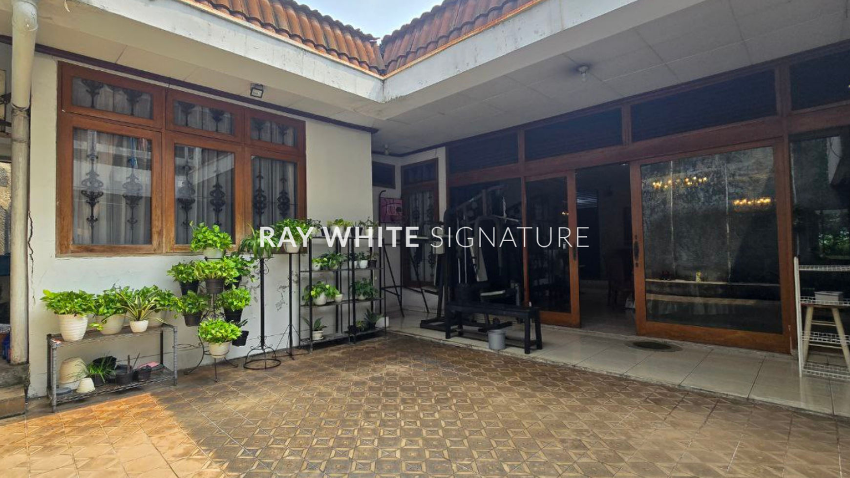 Dijual Rumah Layak Huni di Jalan Utama Kemanggisan Utama Raya