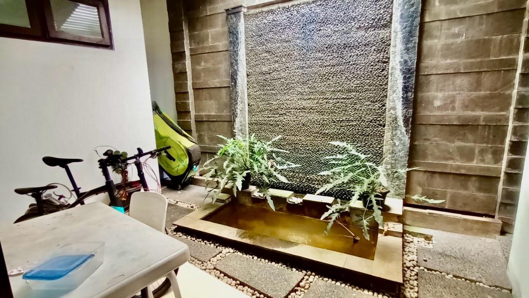 Rumah Hitung Tanah Area Cipete