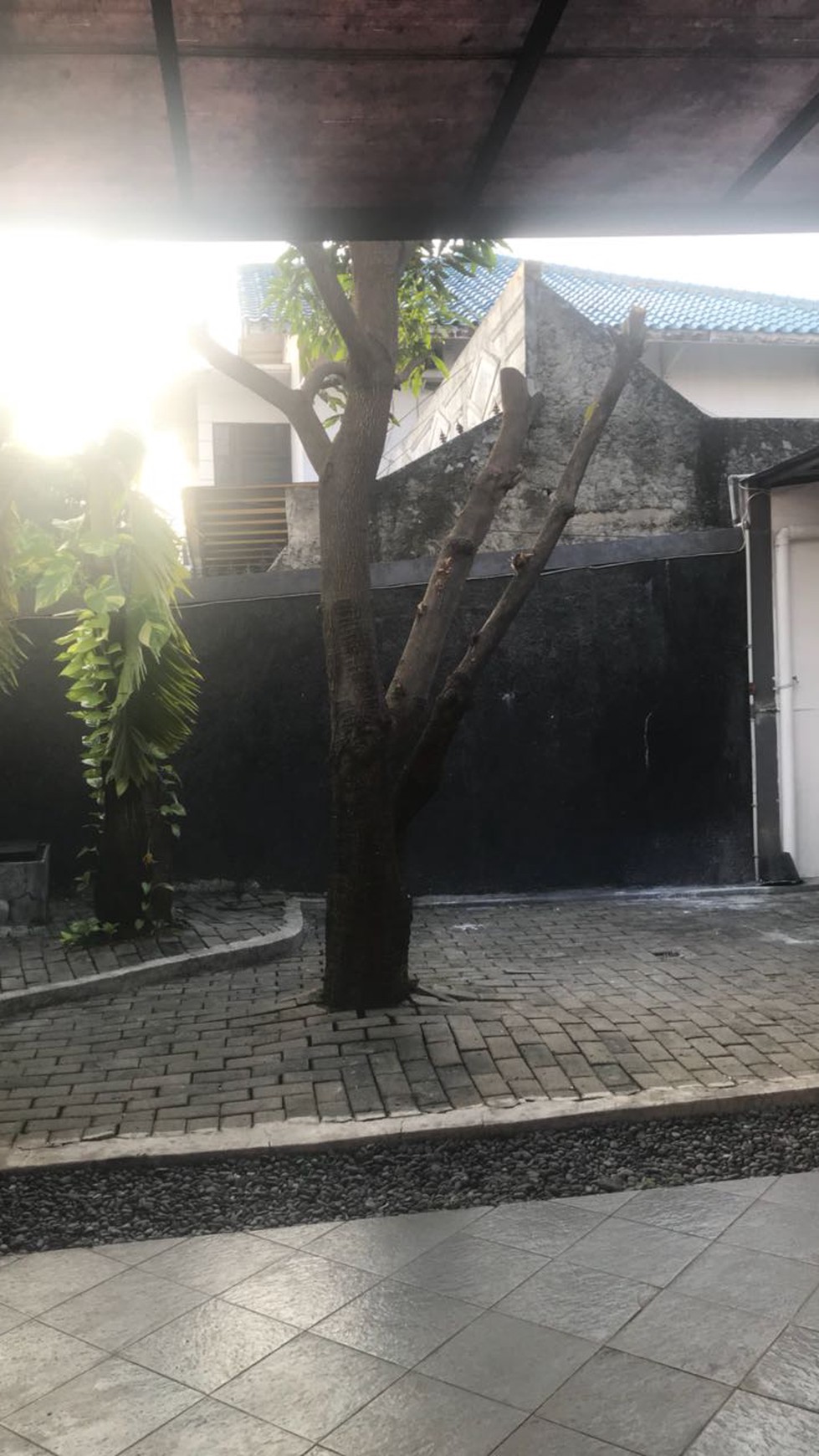 Rumah dekat stts KA Pd Ranji dan pasar tradisional sek 2 Bintaro TangSel...