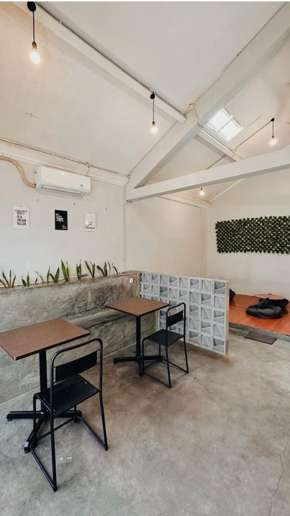 Rumah dekat stts KA Pd Ranji dan pasar tradisional sek 2 Bintaro TangSel...