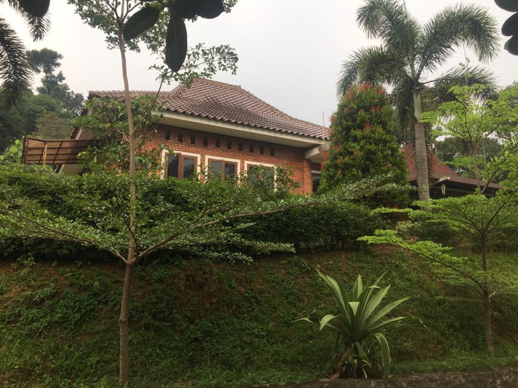 Dijual Villa Babakan Madang Sentul