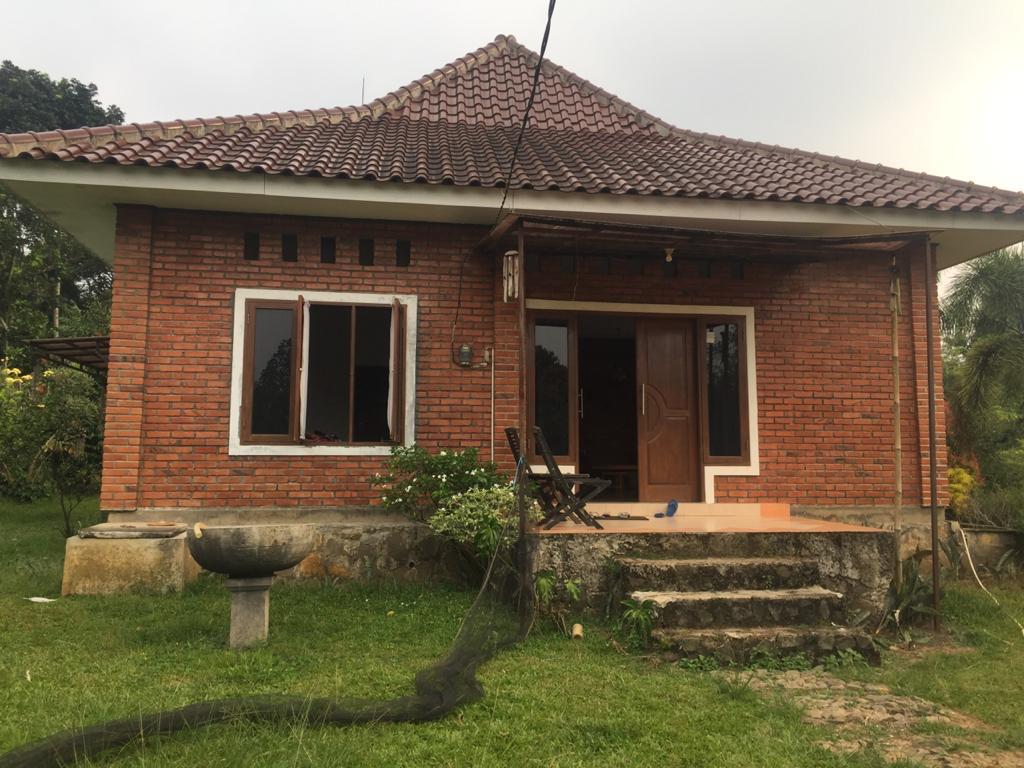 Dijual Villa Babakan Madang Sentul