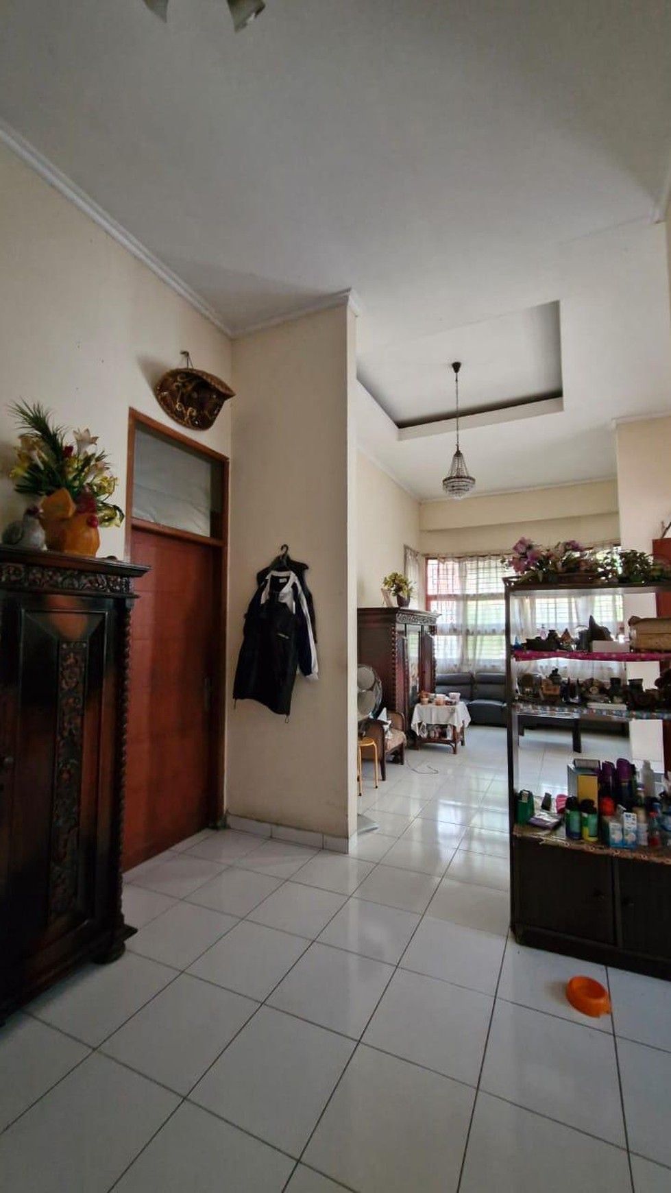 Di Jual Rumah tenang ada kost di lokasi strategis  Jl Hanglekir VI Gunung Jakarta Selatan