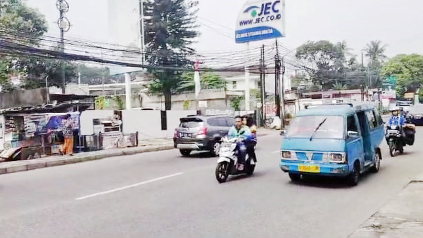 Rumah Hitung Tanah Di Jl Cinere Raya Depok Jawa Barat