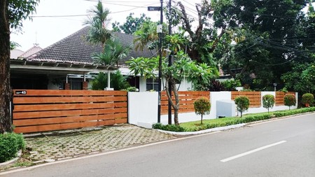 Rumah Bagus Di Jl Caringin Timur, Cilandak Jakarta Selatan