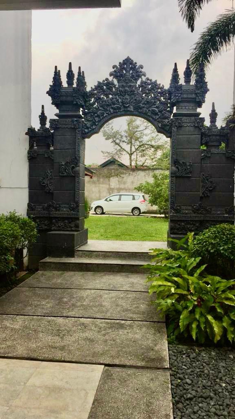 Rumah Bagus Di Jl Sarikaso Pasteur Bandung Jawa Barat