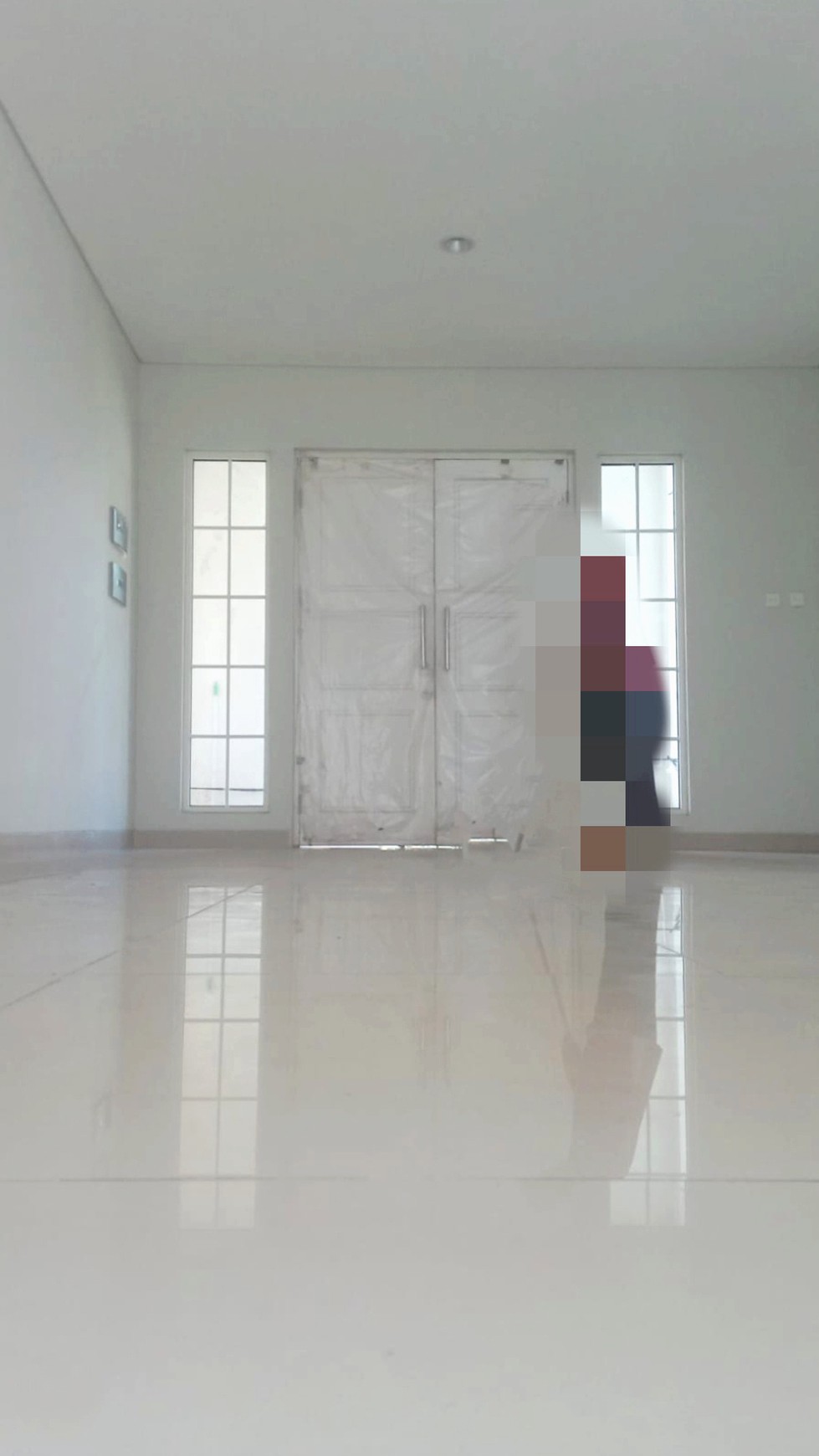 Dijual Rumah Hook 2 lantai di Grand Taruma, Karawang