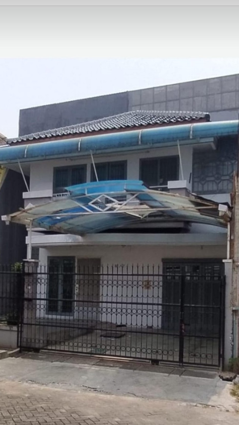 Rumah 2 lantai  unfurnished, Nego  di Taman Grisendra  Kapuk Muara 