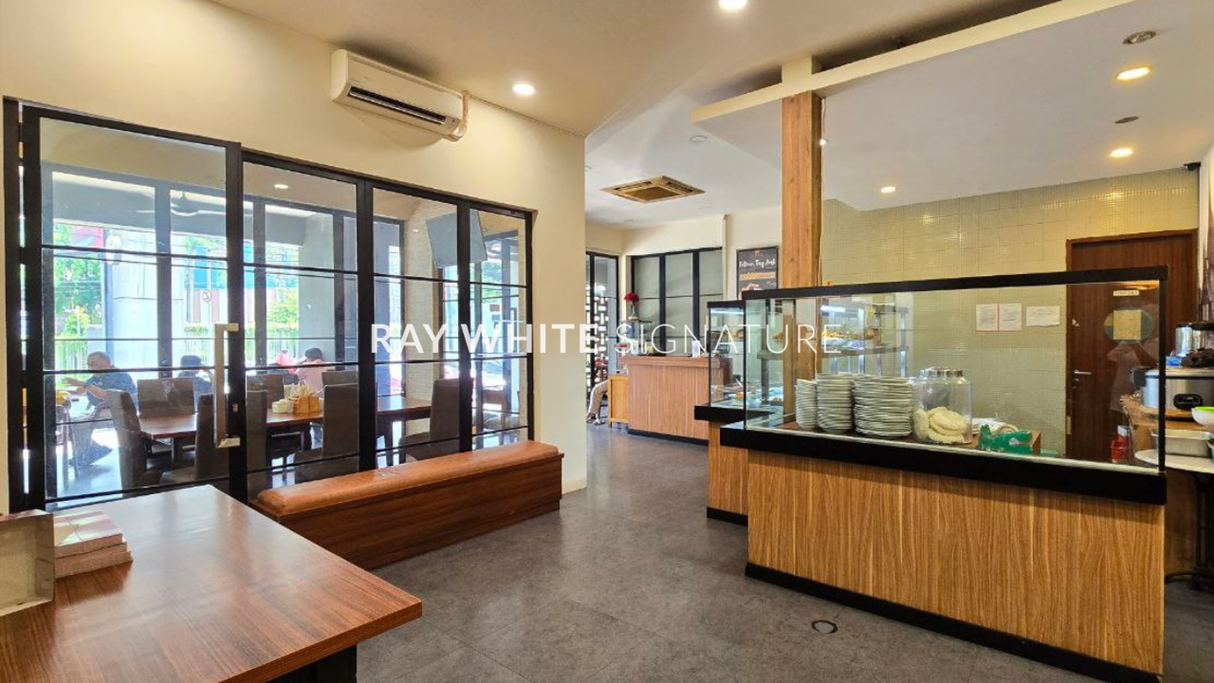 Rumah Hitung Tanah Area Cipete