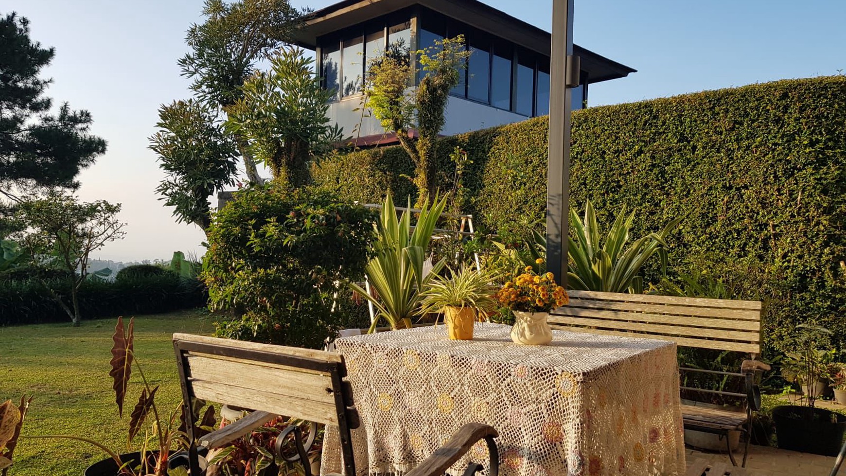 Rumah Hitung Tanah Area Cipete