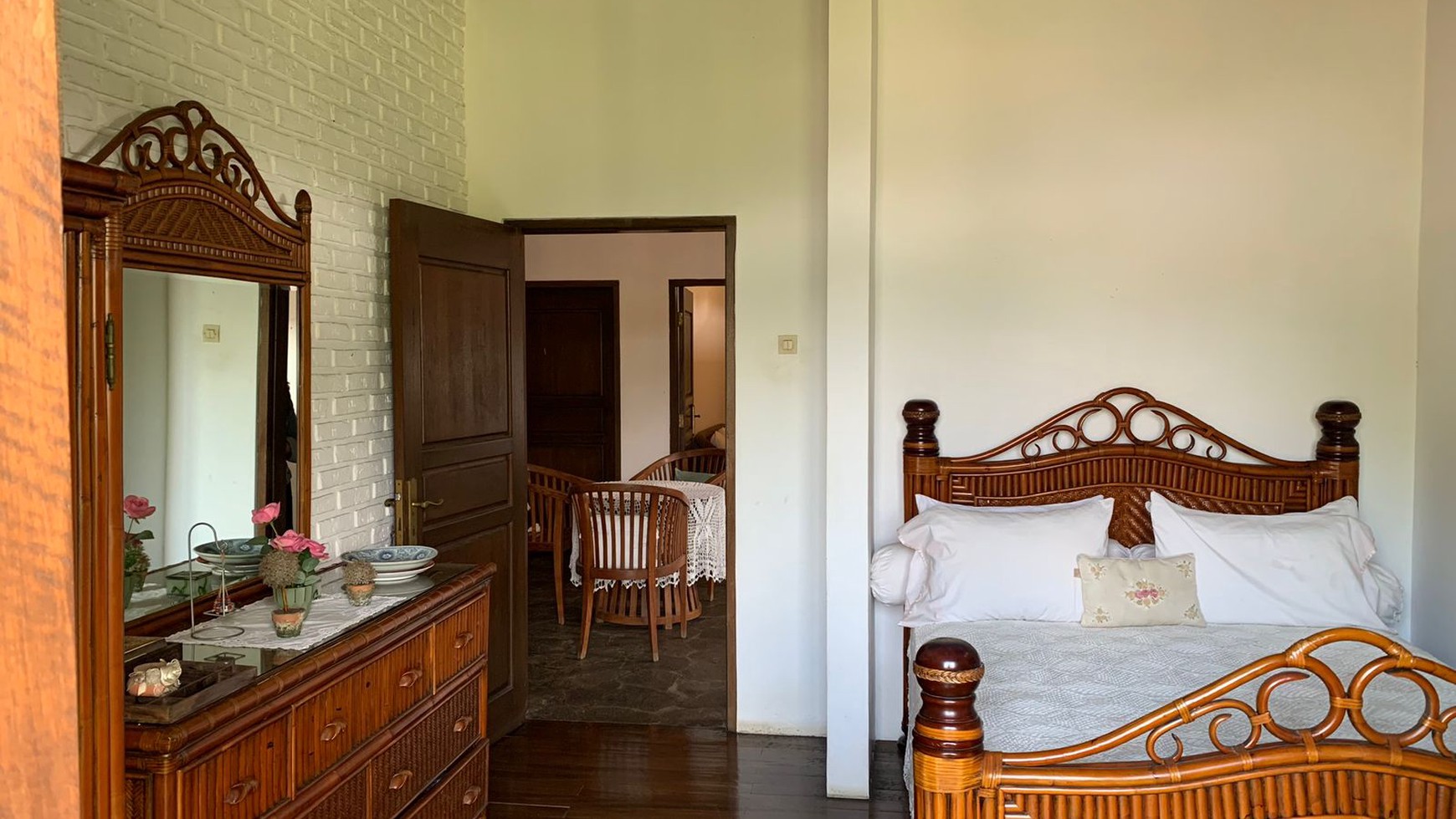 Rumah Hitung Tanah Area Cipete