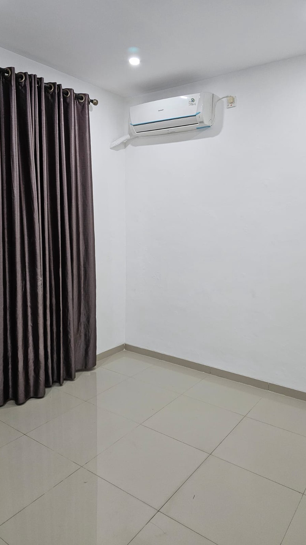 Rumah Cantik Minimalis dan Siap Huni @Taman Crista, Bintaro