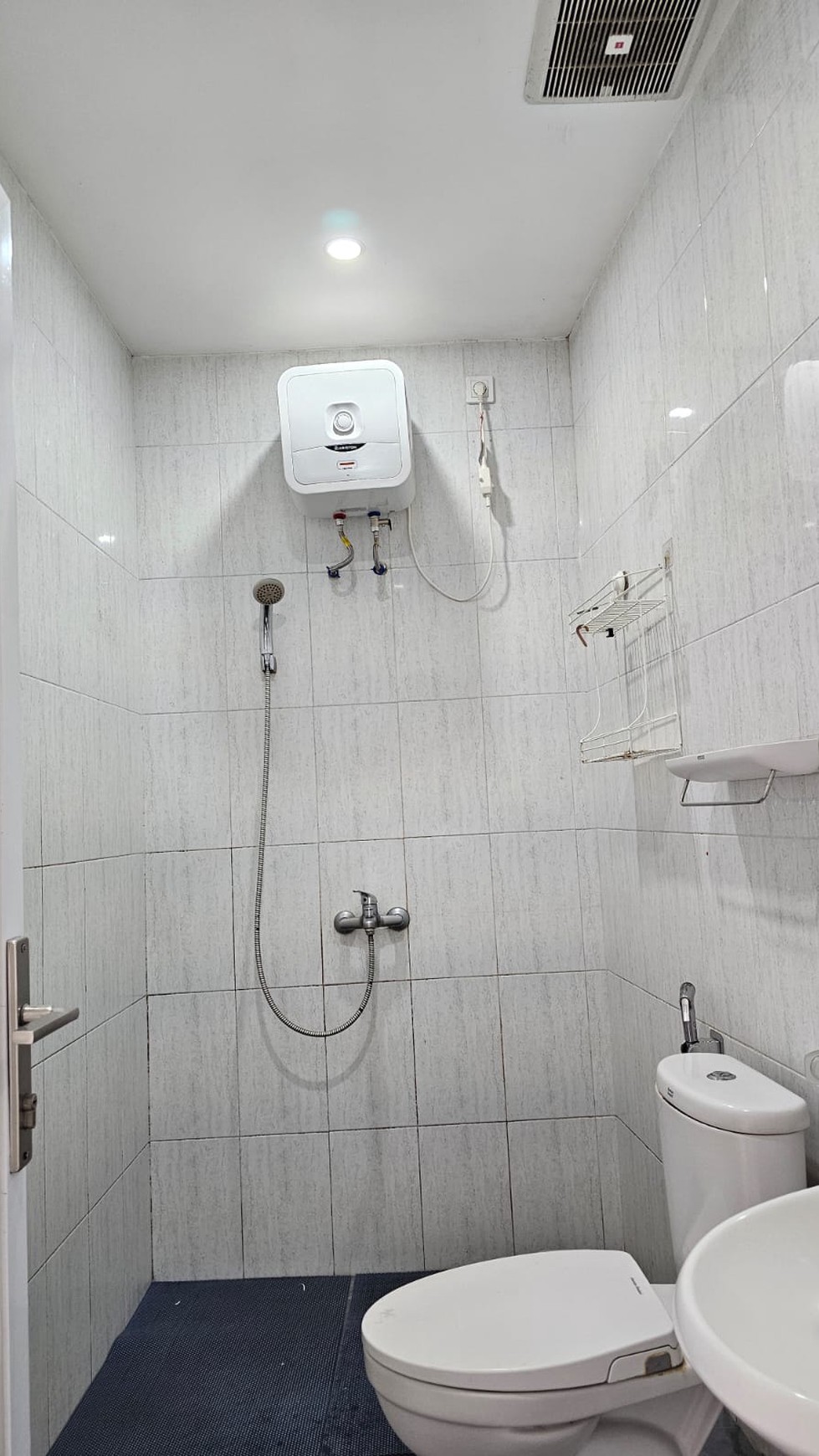 Rumah Cantik Minimalis dan Siap Huni @Taman Crista, Bintaro