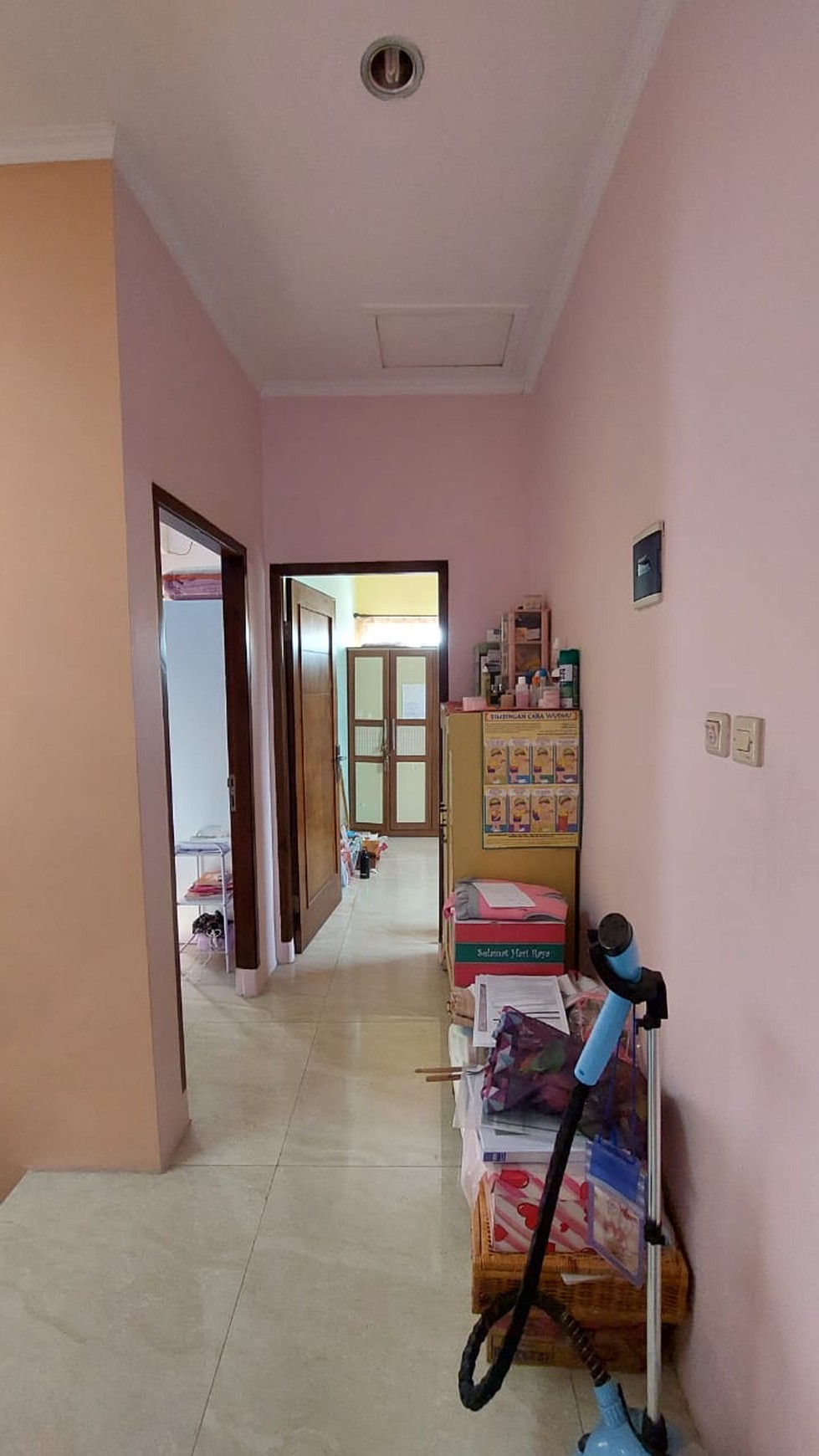 Rumah Sudut Siap Huni dan Minimalis Modern @Ciputat
