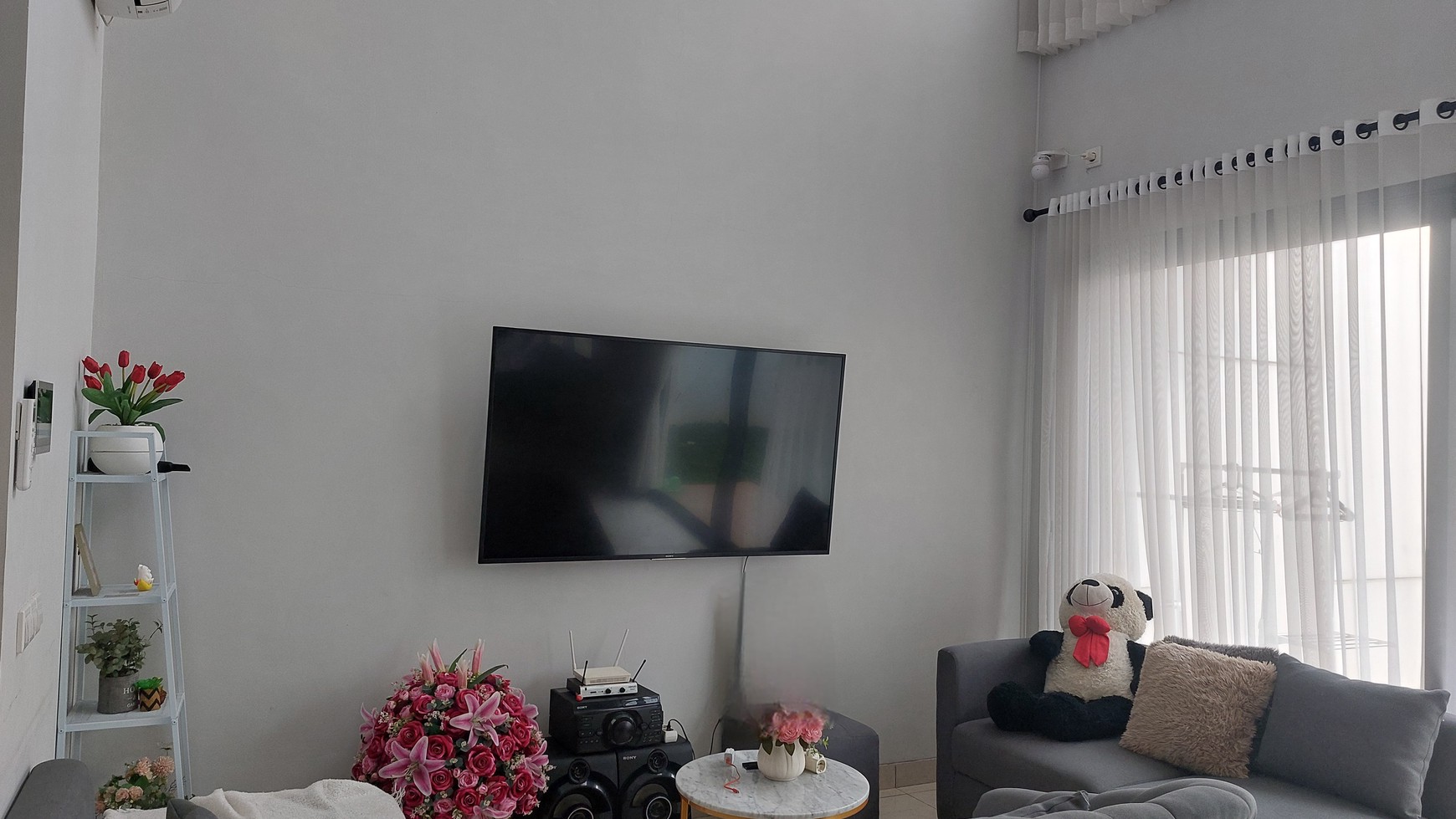 Rumah 2 lantai, standard, Siap Huni di cluster Baru Kota Wisata
