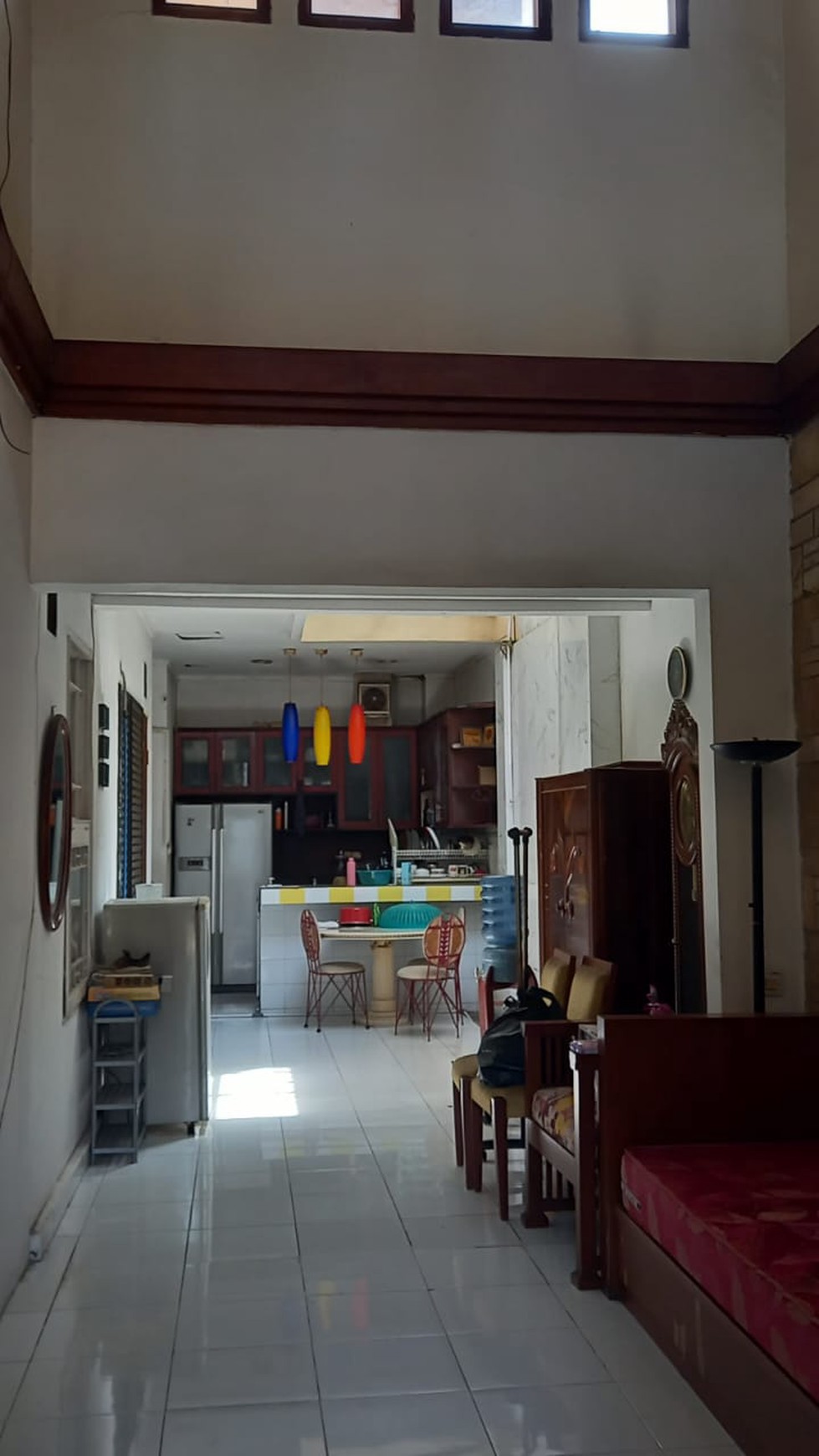 Dijual Rumah  Tinggal Di Taman Parahyangan, Lippo Karawaci Dengan Lingkungan Yang Nyaman ,Aman dan Asri