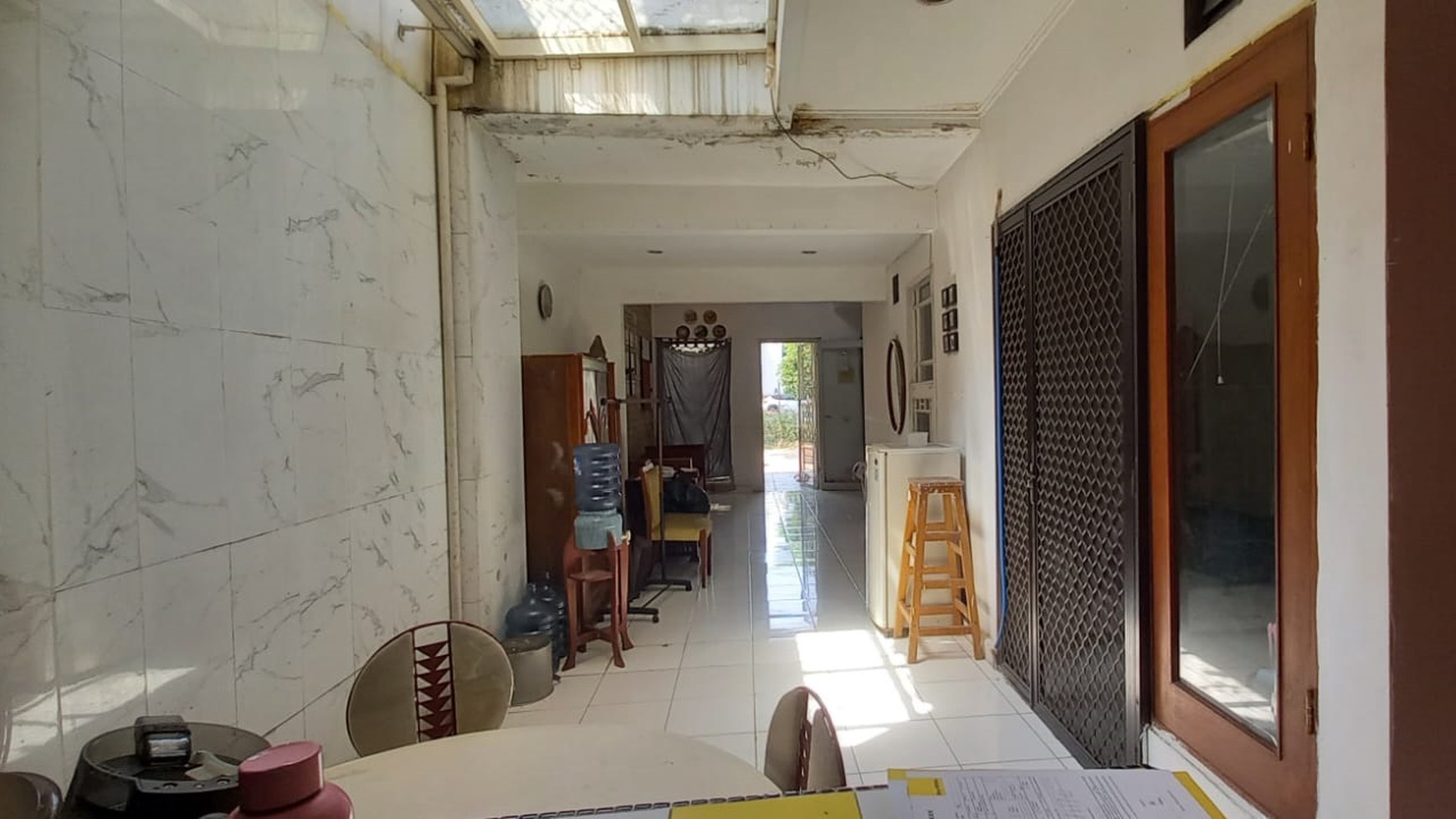 Dijual Rumah  Tinggal Di Taman Parahyangan, Lippo Karawaci Dengan Lingkungan Yang Nyaman ,Aman dan Asri