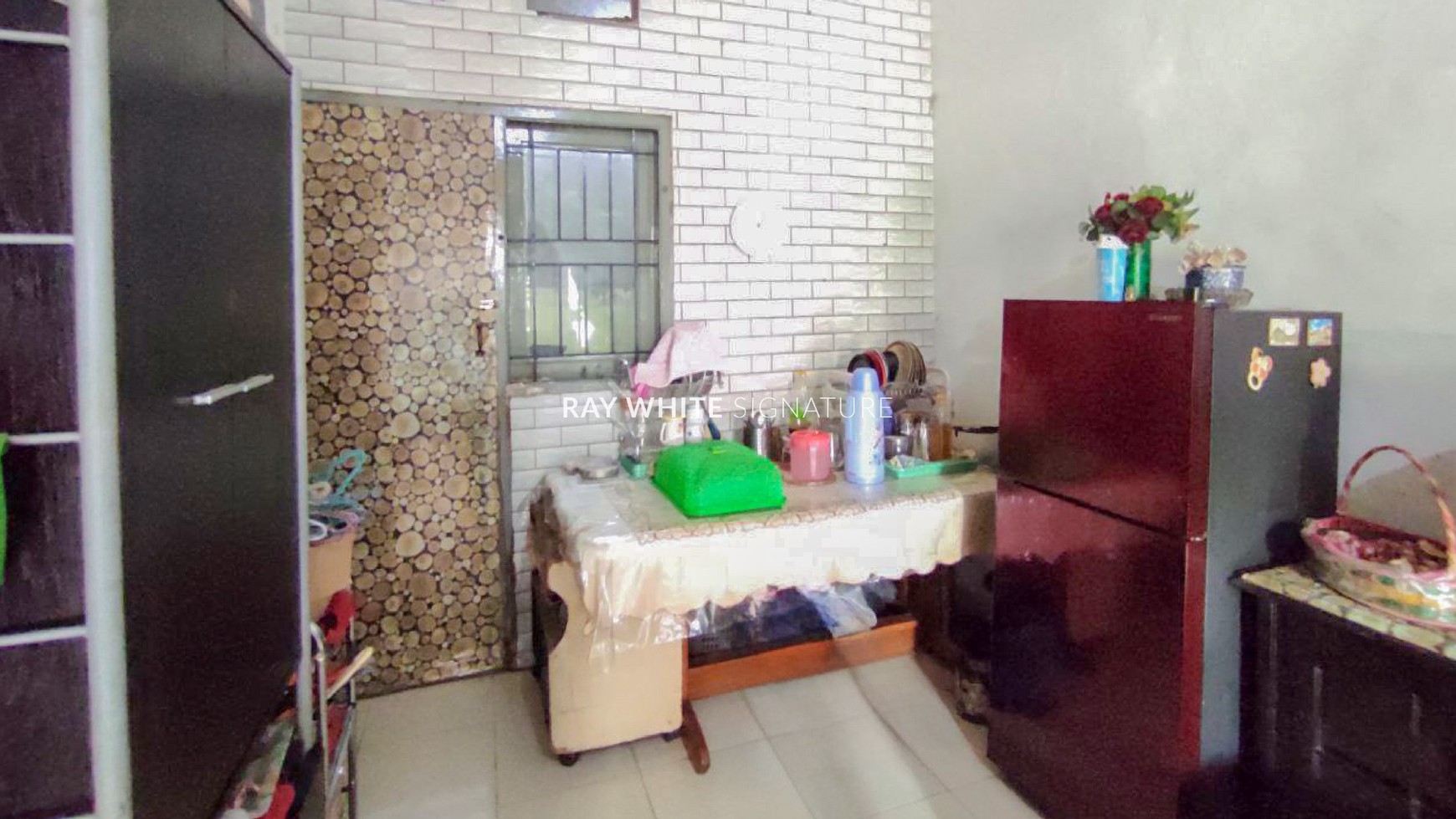 Dijual Rumah Tinggal di Jl H Kuncin Ciledug