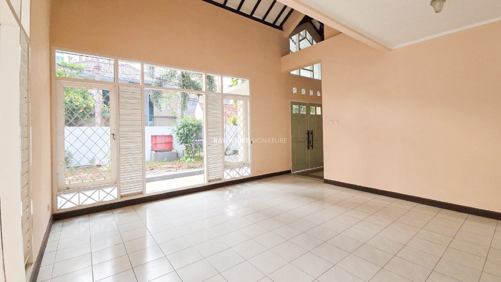 Dijual Rumah Mewah di Jl Kerinci Kebayoran Baru