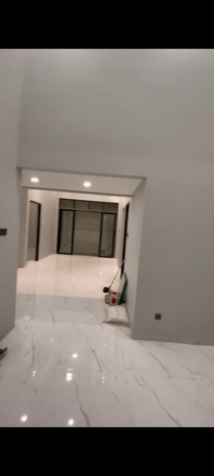 Dijual Rumah Minimalis di International Village 1 Citraland Surabaya