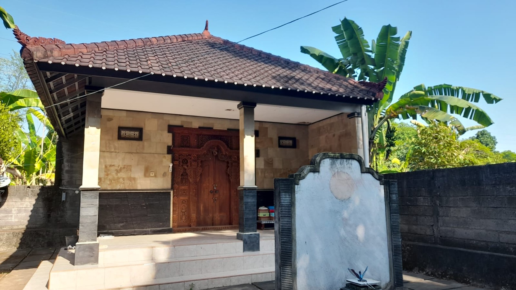 Low Budget House with Expansive Land in Panji Anom