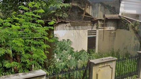 Rumah Hitung Tanah Lokasi Strategis dalam Perumahan Ciputat Timur