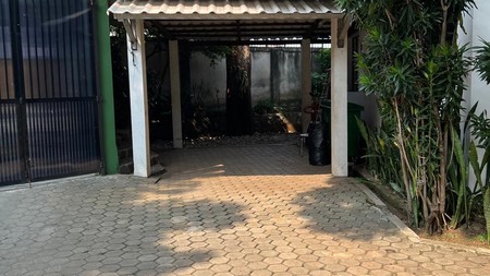Rumah Asri, bagus, lingkungan aman dan nyaman di Ciputat