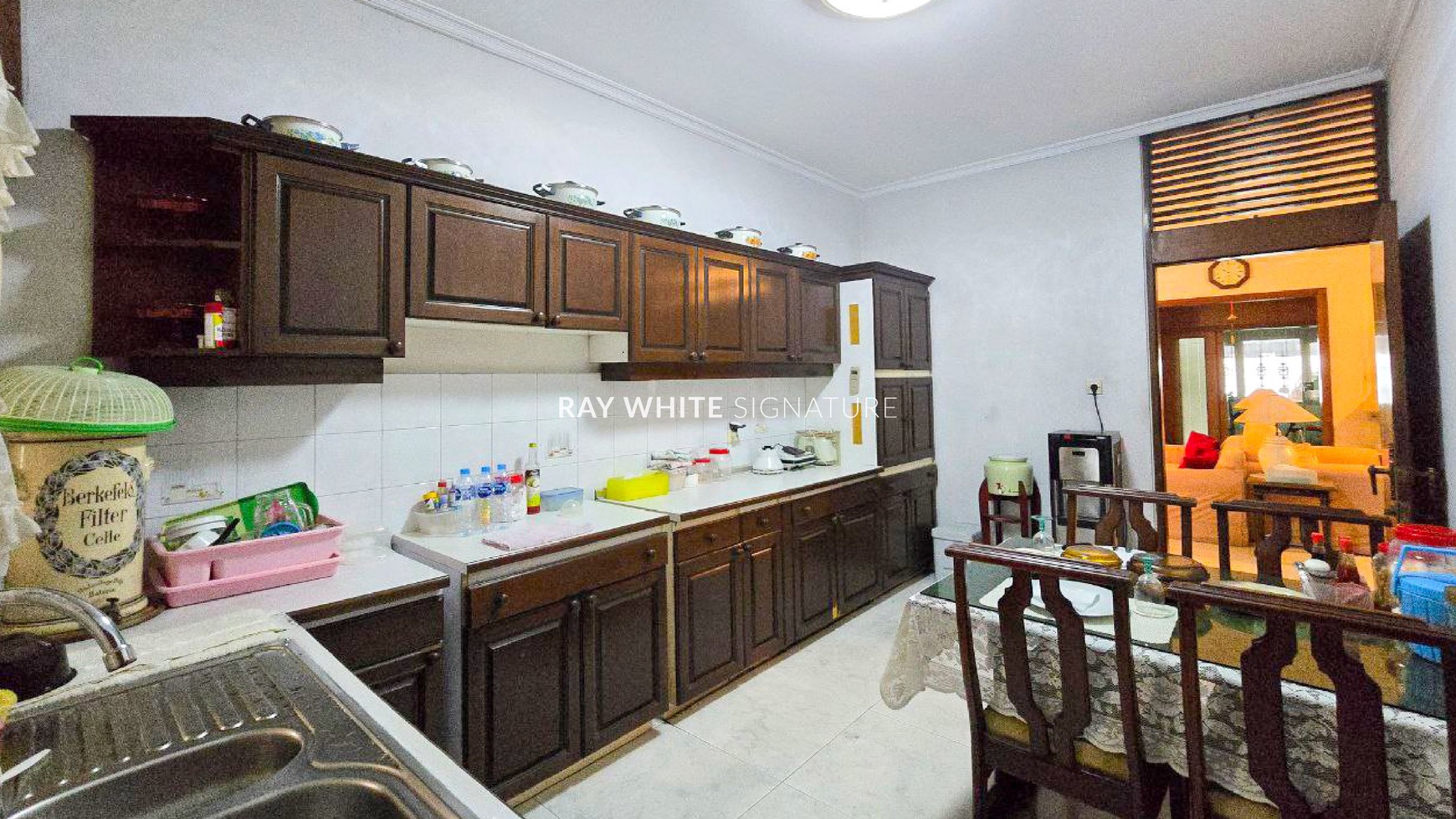 Dijual Tanah dan Bangunan di Jl Kemanggisan Utama Raya