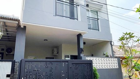 Rumah Bagus Di Perum Taman Melati, Jl Melati Tiara Bojongsari Depok