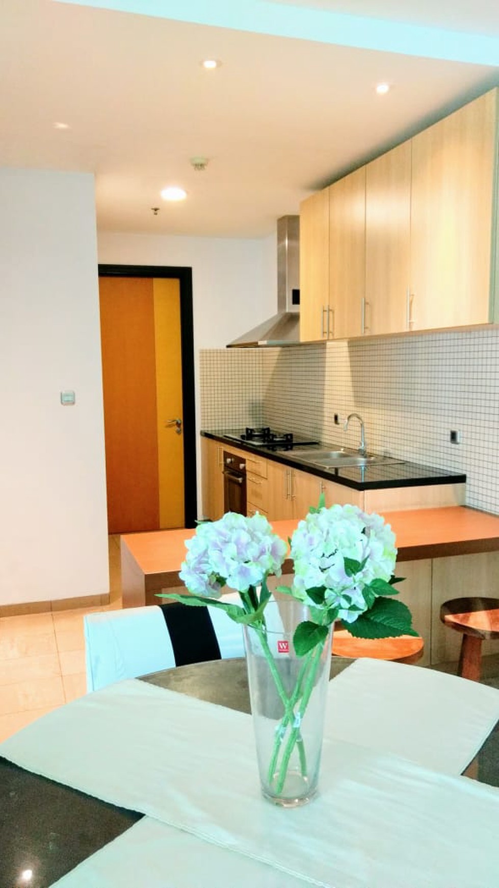 Dijual Apartemen Setiabudi Residence 3BR furnish city view 