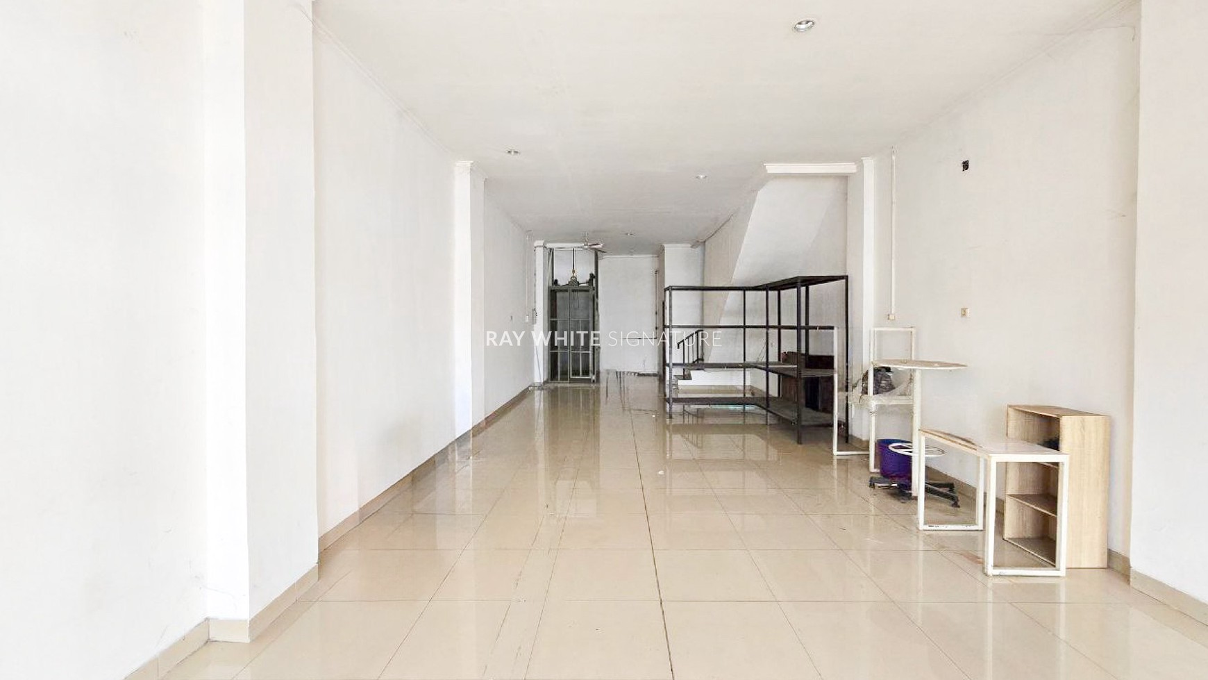 Dijual Ruko 3 Lantai di Jl Pahlawan Ciputat Timur