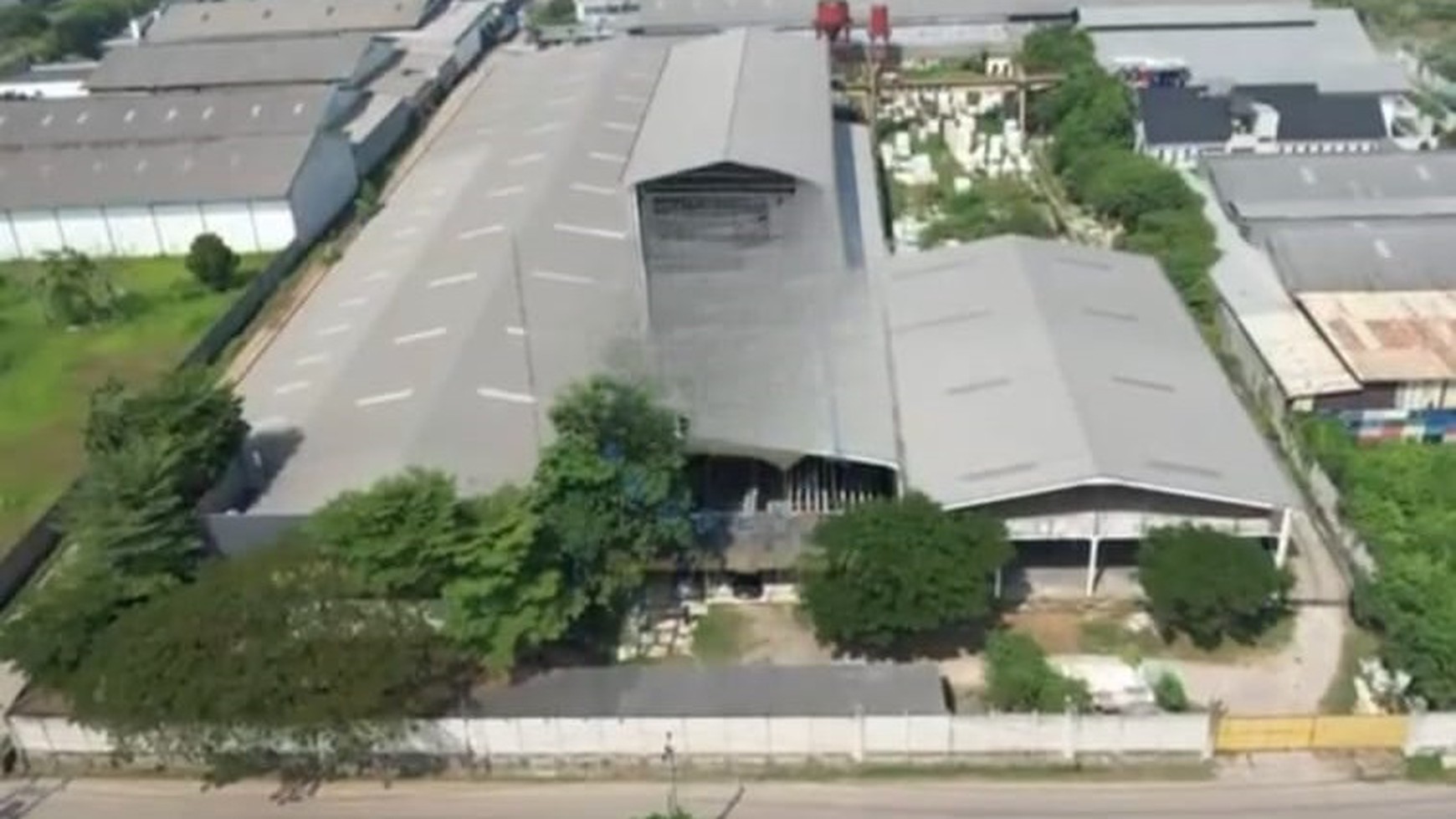 Pabrik di Kawasan Industri Akong Mekar Jaya Sepatan Tangerang