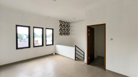Rumah Bagus di Bintaro Jaya sektor 9