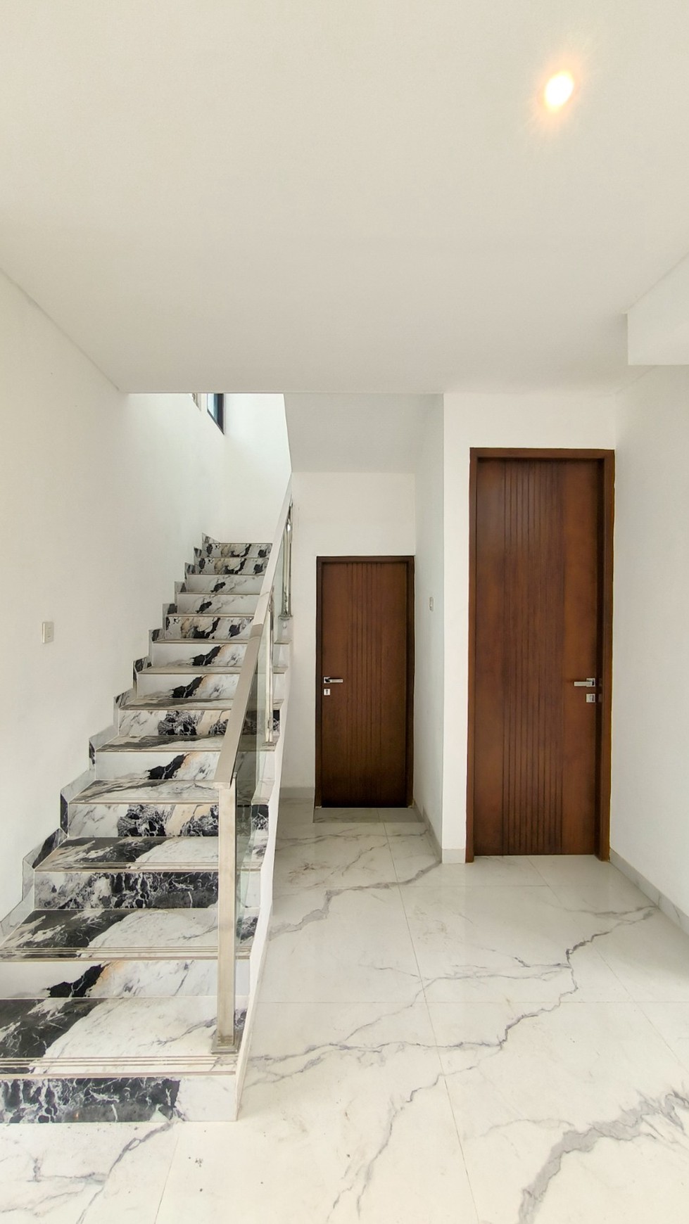 Rumah Bagus di Bintaro Jaya sektor 9