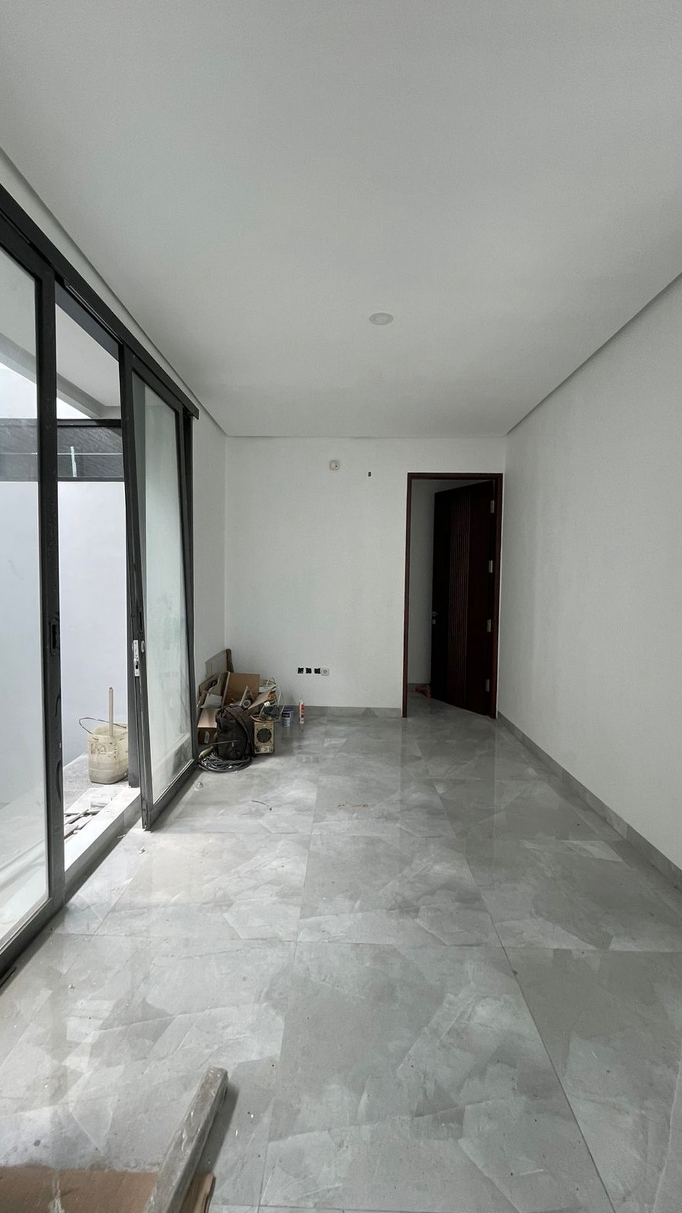 Dijual Rumah Baru,Jalan Lebar di Bintaro Jaya Sektor 9