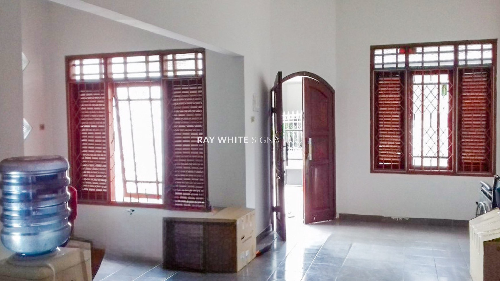 Dijual Rumah di Perumahan Jatibening Jl Felisia VI